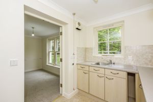Kitchen- click for photo gallery